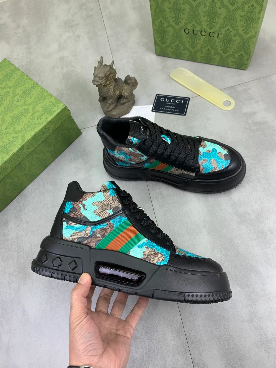 Men's shoes P440 💰[New style]🆘 The latest model from Gucci GUCCI official website🎁Classic casual fashion high-top men's shoes👟Best model💥The version is simple and elegant, exclusive for trendy men. Unique official website latest brand elements👑Gucci original decoration, fashionable and generous, the fabric is original soft calfskin➕Comfortable soft first-layer pigskin lining ✅The official website specifies the wear-resistant casual outsole, the classic model is taken in kind🎬Color: 4️⃣colors available😍Number: 38-44